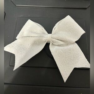 Cheer Bow